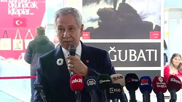 Cumhurbaşkanlığı YİK Üyesi Arınç: 'Türkiye'nin tarihinde bir soykırım utancı yoktur' Cumhurbaşkanlığı YİK Üyesi Arınç: 'Türkiye'nin tarihinde bir soykırım utancı yoktur'