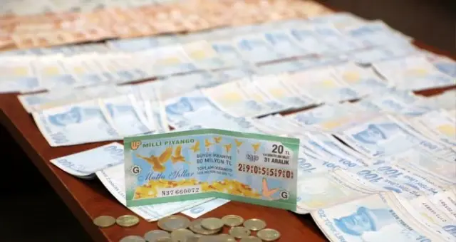 Dilencinin üzerinden çıkan para miktarı şoke etti Dilencinin üzerinden çıkan para miktarı şoke etti