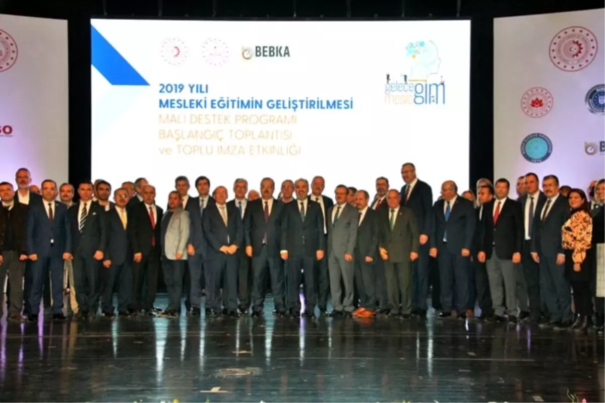 “Geleceğim Mesleğim” için imzalar atıldı