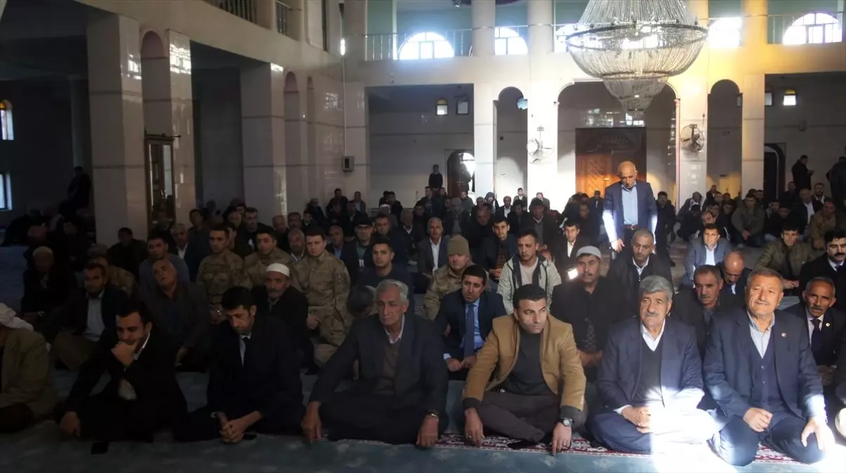 İdil'de şehitler için mevlit okutuldu
