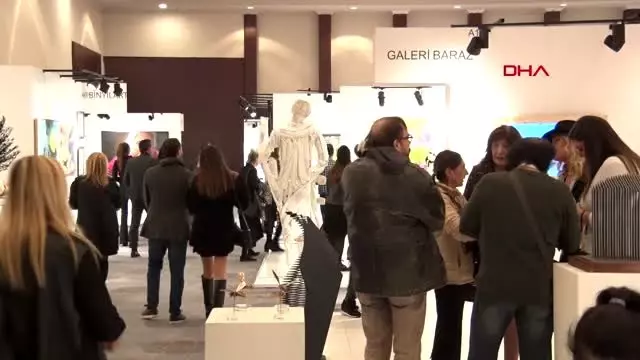 İstanbul 2’nci istanbul art show sanat fuarı kapılarını açtı