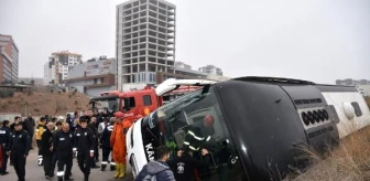 Kırıkkale'de yolcu otobüsü devrildi: 7 yaralı
