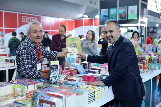 Kitap kurtları bu fuarda buluştu
