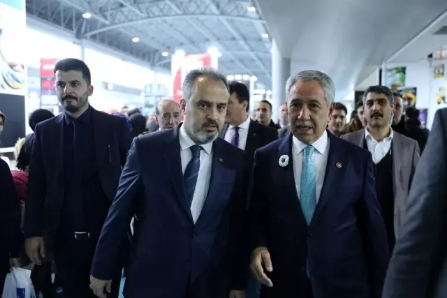 Kitap kurtları bu fuarda buluştu
