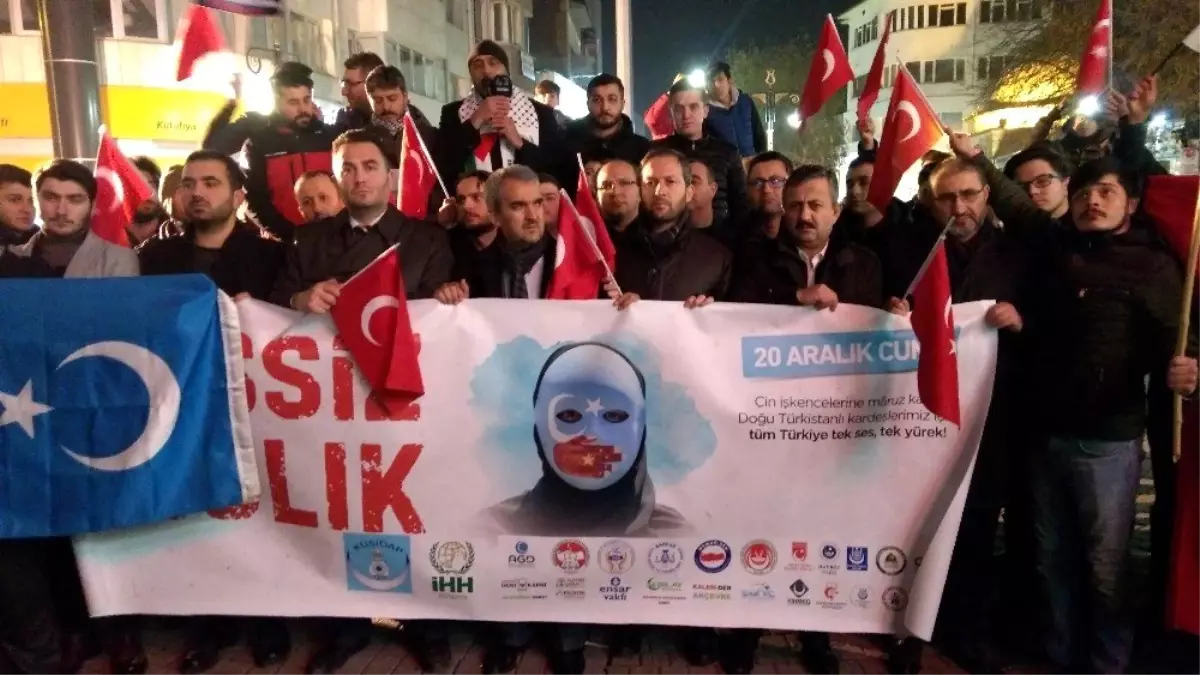 Kütahya Doğu Türkistan için tek ses oldu