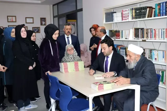 Şehit Kaymakam Muhammet Fatih Safitürk Kütüphanesi açıldı Şehit Kaymakam Muhammet Fatih Safitürk Kütüphanesi açıldı