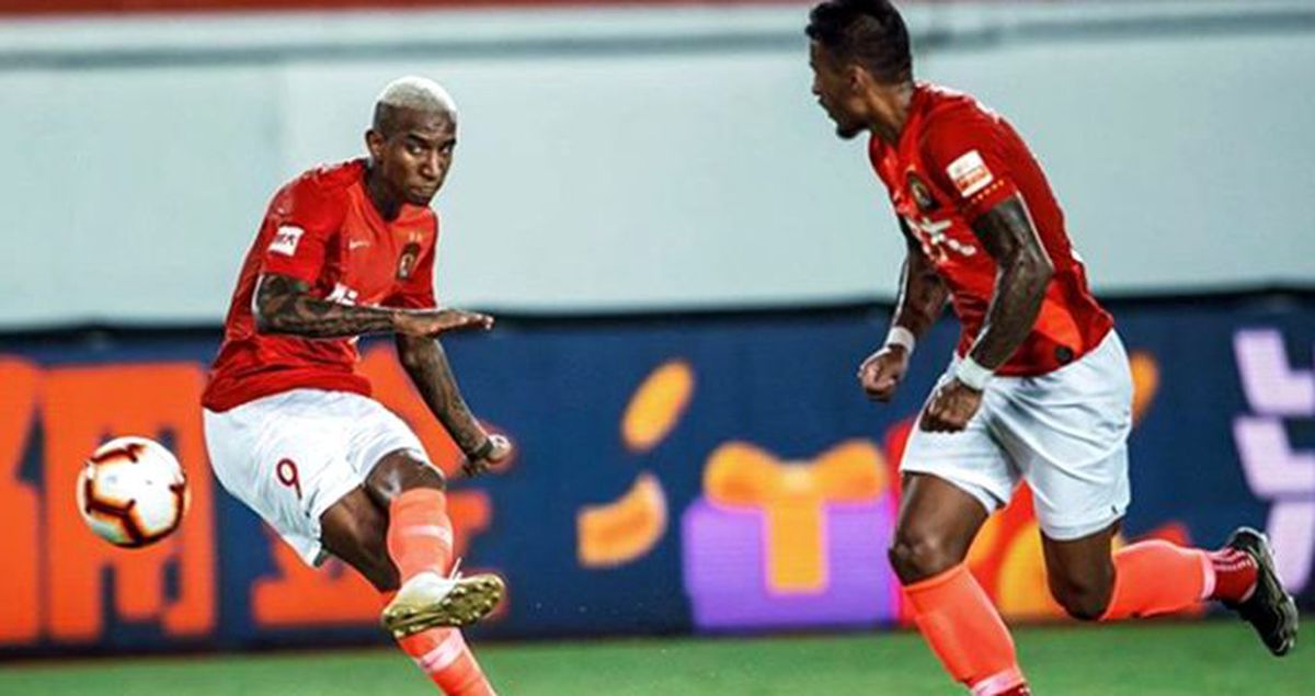 Talisca'dan transfer açıklaması: Manchester United'a gidecektim, teklif gelince Çin'i seçtim