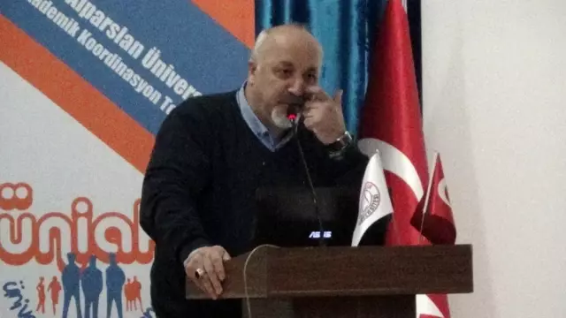 'Türkiye'de Deprem Gerçeği ve Muş' programı 'Türkiye'de Deprem Gerçeği ve Muş' programı