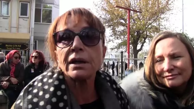 Ünlü Yönetmen Tunç Başaran Balıkesir'de toprağa verildi - BALIKESİR