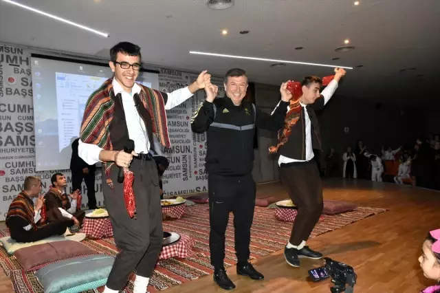 Vali, Başsavcı ve eski milli futbolcu, down sendromlu çocuklarla halay çekti