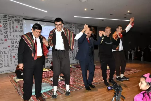 Vali, Başsavcı ve eski milli futbolcu, down sendromlu çocuklarla halay çekti