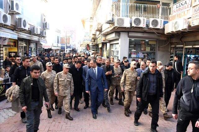 Jandarma Genel Komutanı Orgeneral Çetin: 500 civarında terörist kaldı