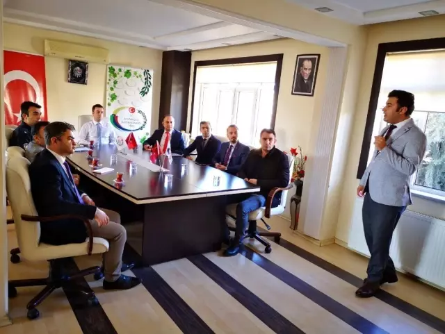 Kaymakamlar kadına şiddeti önlemek için toplandı Kaymakamlar kadına şiddeti önlemek için toplandı