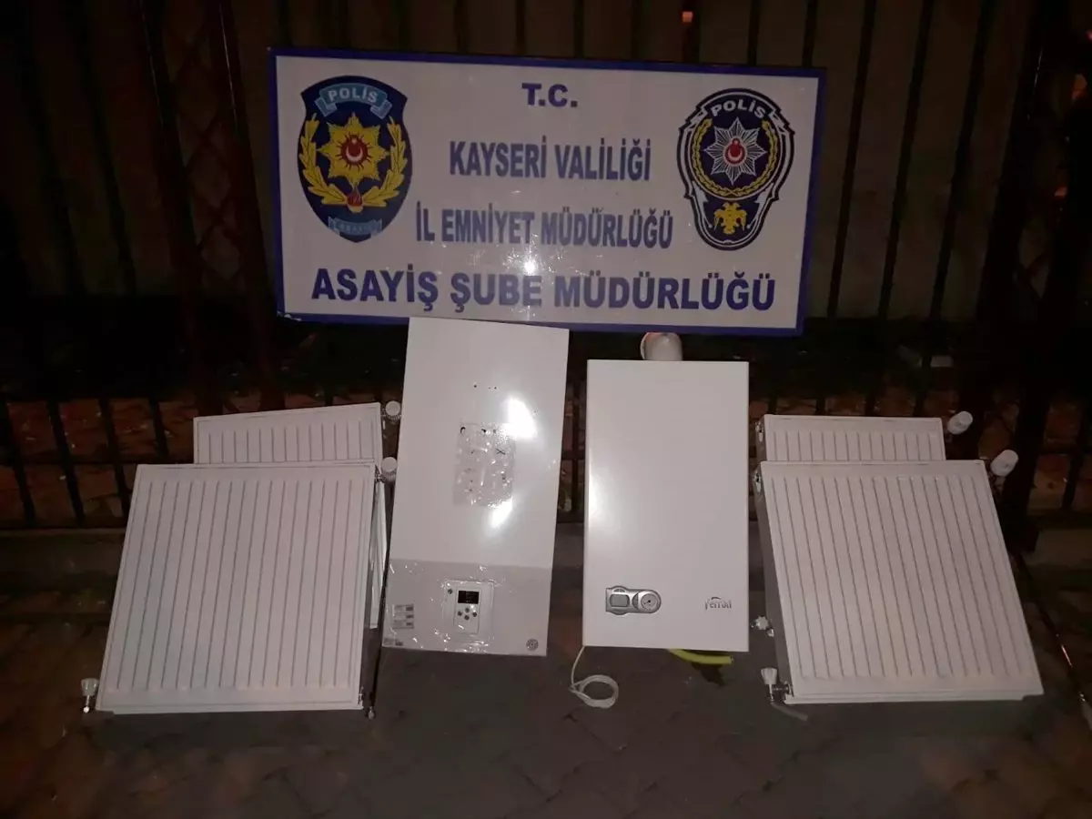 Kayseri'de kombi hırsızları yakalandı