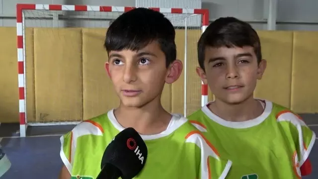 Kırıkkale'de çocuklar ilk kez basketbolla tanıştı Kırıkkale'de çocuklar ilk kez basketbolla tanıştı