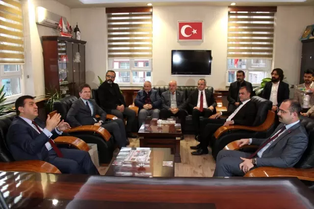 Tosya'da Kariyer Günleri Konferansı düzenlendi Tosya'da Kariyer Günleri Konferansı düzenlendi