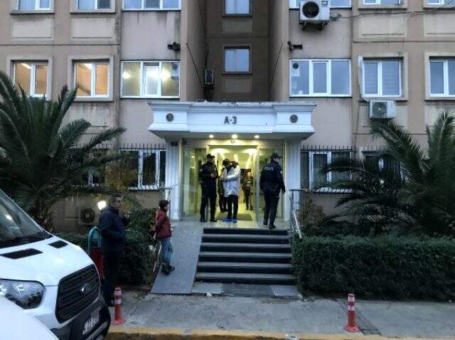 Zeytinburnu'nda, 'yasak aşk' cinayeti! Bir kadın mali müşaviri ofisinde öldürüp intihar etti