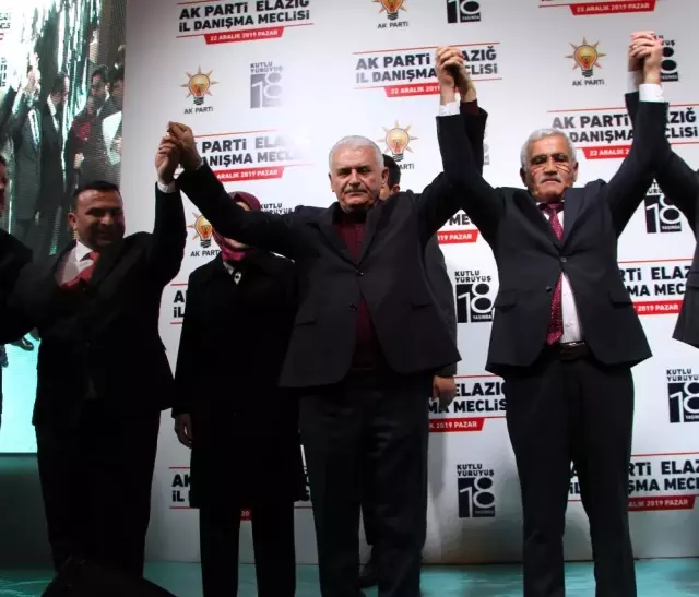 Binali Yıldırım: Biz yoldan çıkmadık, bazıları menfaatinin bittiği durakta inmiştir Binali Yıldırım: Biz yoldan çıkmadık, bazıları menfaatinin bittiği durakta inmiştir