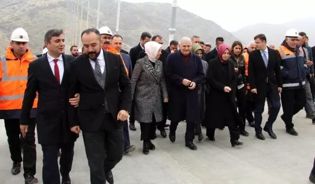 Binali Yıldırım: 'Bu proje Türk mühendislerin alın terinin ürünüdür' Binali Yıldırım: 'Bu proje Türk mühendislerin alın terinin ürünüdür'