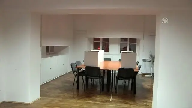 Hırvatistan'daki cumhurbaşkanlığı seçiminde oy kullanma işlemi başladı Hırvatistan'daki cumhurbaşkanlığı seçiminde oy kullanma işlemi başladı