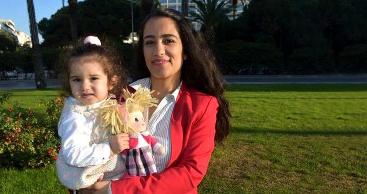 İzmirli bir yardımsever, oruç tutamadığı için 60 bin çocuğa giysi yardımı yaptı