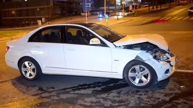 Kahramanmaraş'ta iki otomobil çarpıştı 4 yaralı