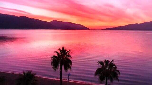 Marmaris'te gün doğumu güzelliği objektiflere yansıdı