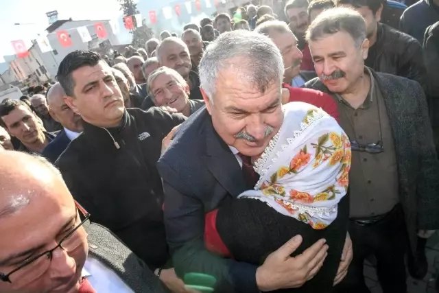 Üreticiye 42 bin 500 lavanta fidesi