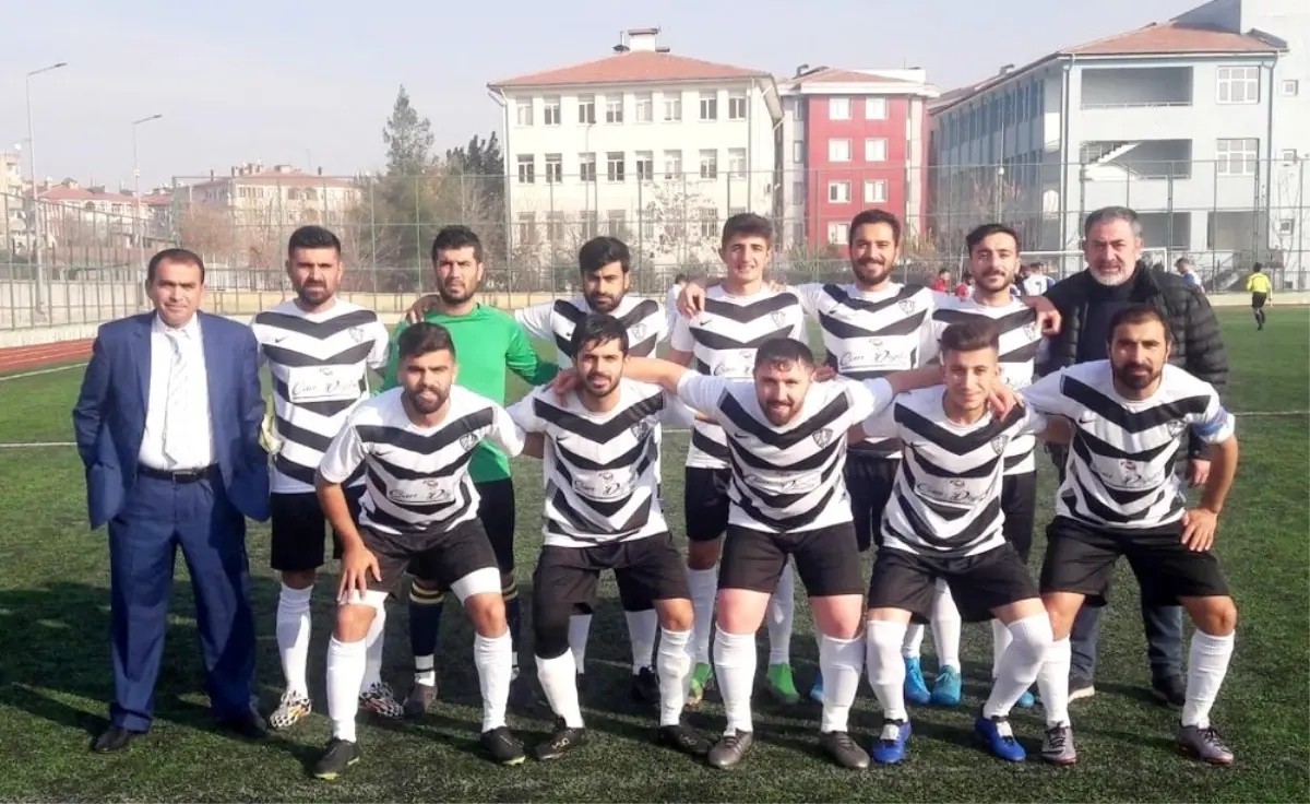 Aslanspor deplasmanda 1 puanla döndü