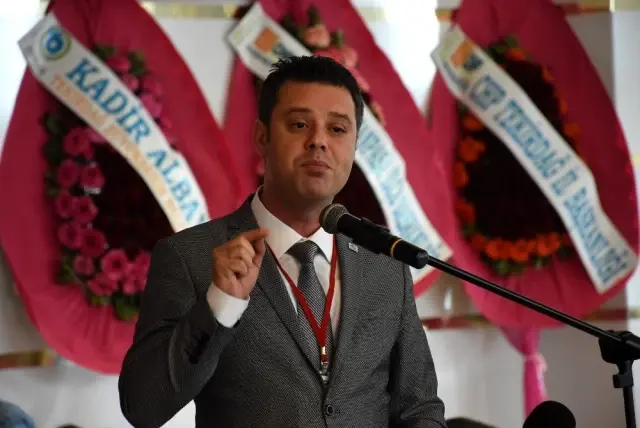 CHP Çorlu İlçe Teşkilatı'nın yeni yönetimi belli oldu CHP Çorlu İlçe Teşkilatı'nın yeni yönetimi belli oldu