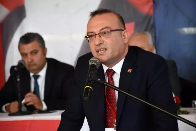CHP Çorlu İlçe Teşkilatı'nın yeni yönetimi belli oldu CHP Çorlu İlçe Teşkilatı'nın yeni yönetimi belli oldu