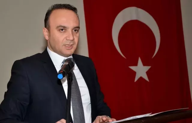 Erzurum Emniyet Derneği'nde Melik Kaya güven tazeledi