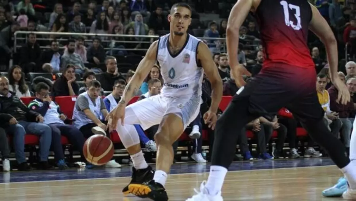 Gaziantep Basketbol'da mağlubiyet üzüntüsü