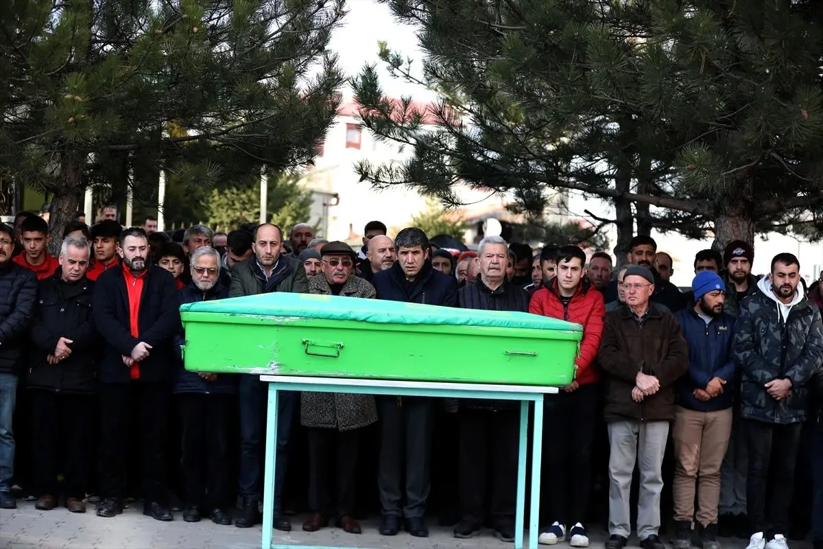 Sivasspor'un emektar antrenörü son yolculuğuna uğurlandı