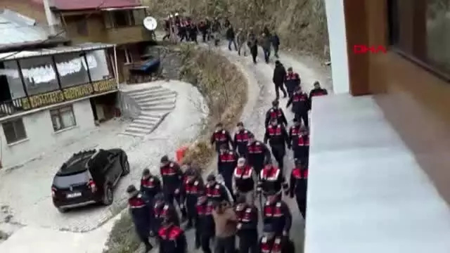Trabzon uzungöl’de kaçak yapıların yıkımına başlandı - 2