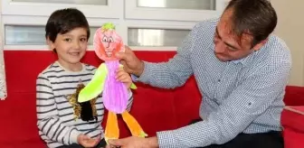 İhsan Yıldırım: Babasının yaptığı mekanizmayla yürümeyi öğrenen Özge ilk karnesini alacak İhsan Yıldırım: Babasının yaptığı mekanizmayla yürümeyi öğrenen Özge ilk karnesini alacak