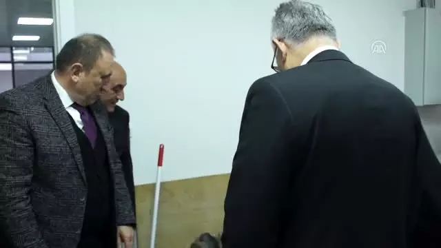 Başkan Demirbaş, Çubuk Agat Taşı İşlemeciliği Atölyesi'ni inceledi