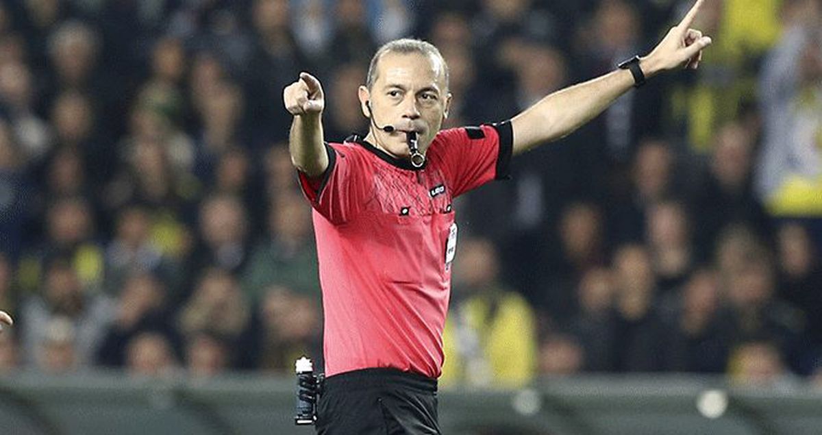 Çakır'dan 2 farklı karar! Geçen sene aynı pozisyona penaltı vermiş
