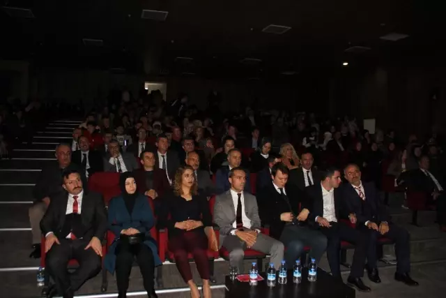 Kütahya'da sıra dışı Mehmet Akif Ersoy anma programı