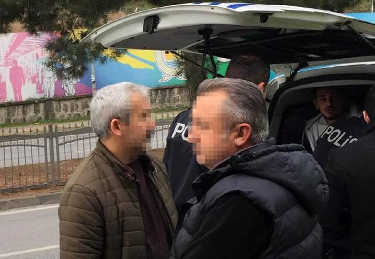 Otostop çektiği aracın sürücüsü polisten kaçınca gözaltına alındı
