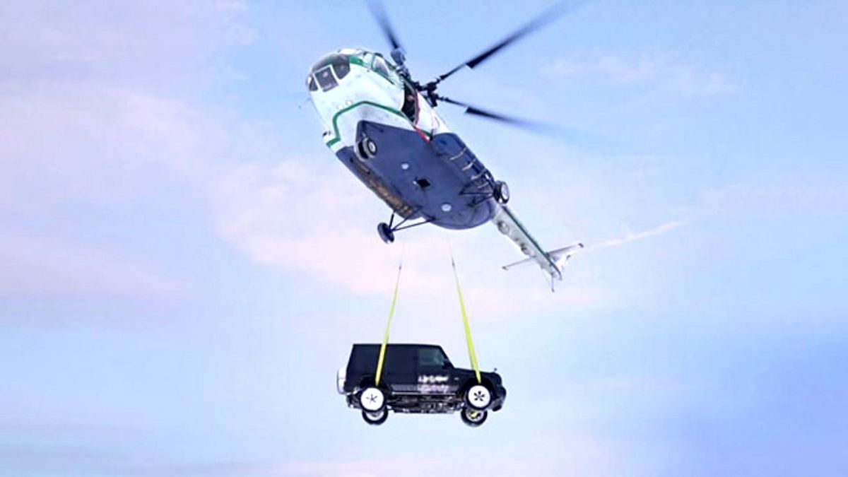 Cipini helikopterden aşağı attırdı, o anları sandalyesinde izledi