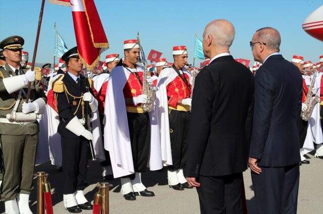 Cumhurbaşkanı Erdoğan, Tunus Cumhurbaşkanı Said'le görüştü