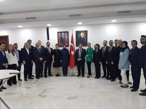 Demir ve demir dışı sektörü Kuveyt'e ihracatı ikiye katlayacak Demir ve demir dışı sektörü Kuveyt'e ihracatı ikiye katlayacak