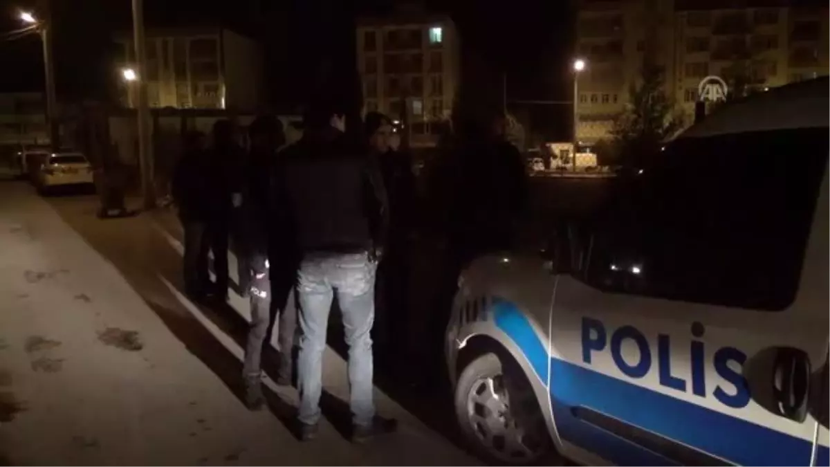 Evde kavga sonrası yangın çıktı