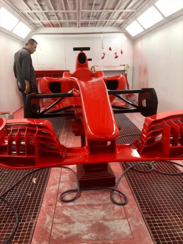 Konyalı iş insanı ürettiği F1 simülatörlerini 27 ülkeye ihraç ediyor Konyalı iş insanı ürettiği F1 simülatörlerini 27 ülkeye ihraç ediyor