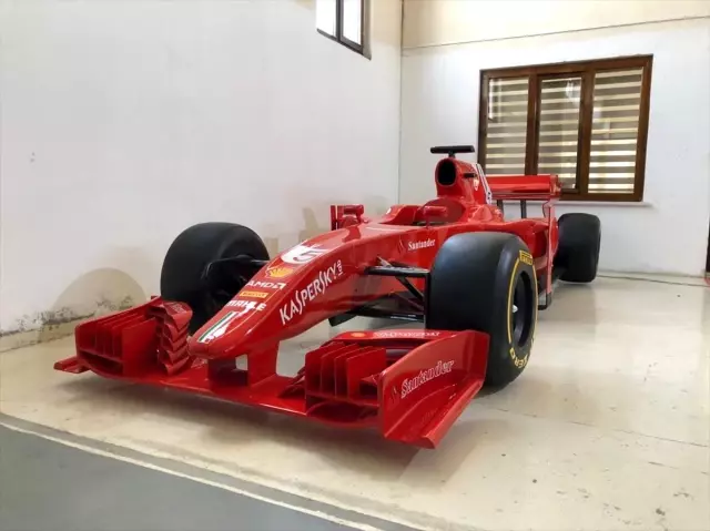 Konyalı iş insanı ürettiği F1 simülatörlerini 27 ülkeye ihraç ediyor Konyalı iş insanı ürettiği F1 simülatörlerini 27 ülkeye ihraç ediyor