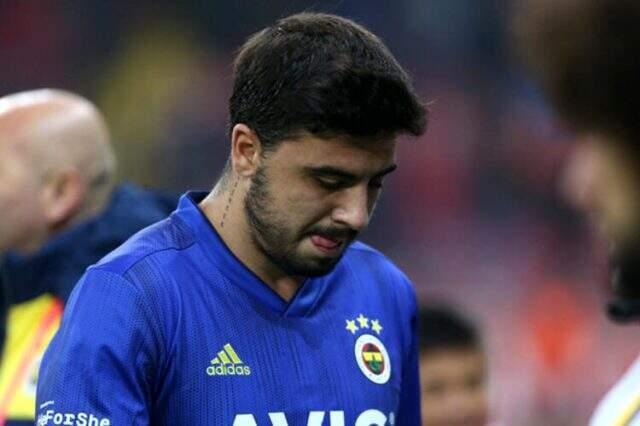 Sezon sonu kontratı bitiyor, iki kulüp kancayı attı! Fenerbahçe'de Ozan Tufan tehlikesi