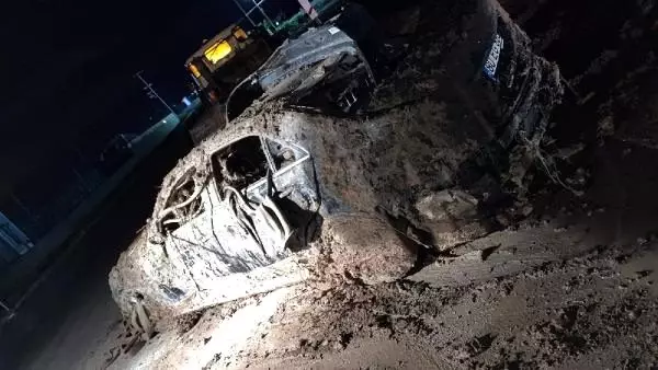 Adana'da sağanak yeniden başladı; 1 ilçede okullar tatil edildi (4)