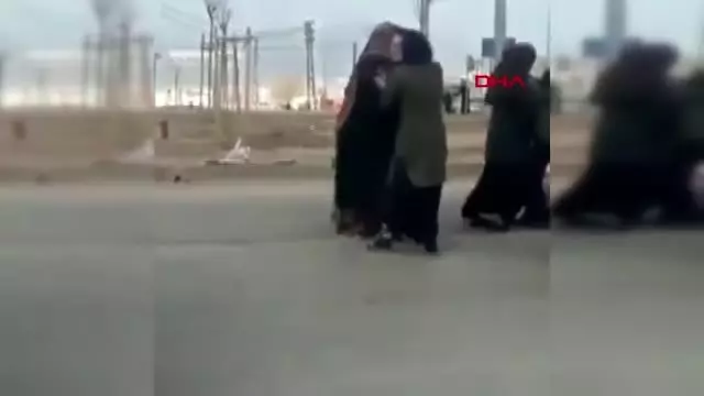 Ağrı dilenci kadınların yer kavgası