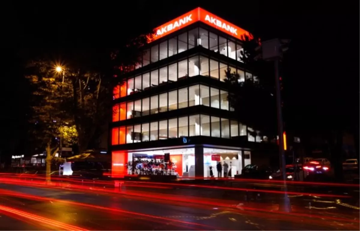 Akbank, takipteki alacaklarını sattı 